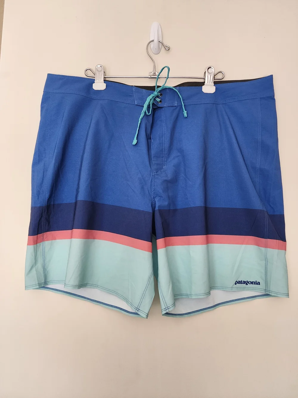 Patagonia Hydropeak Men's Boardshorts 18